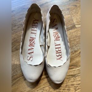 Sam & Libby Cream Scalloped Flats